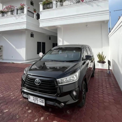 Toyota Innova Reborn